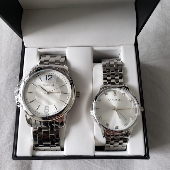 Carvelle New York His & Her Watches - Picture 2 of 7